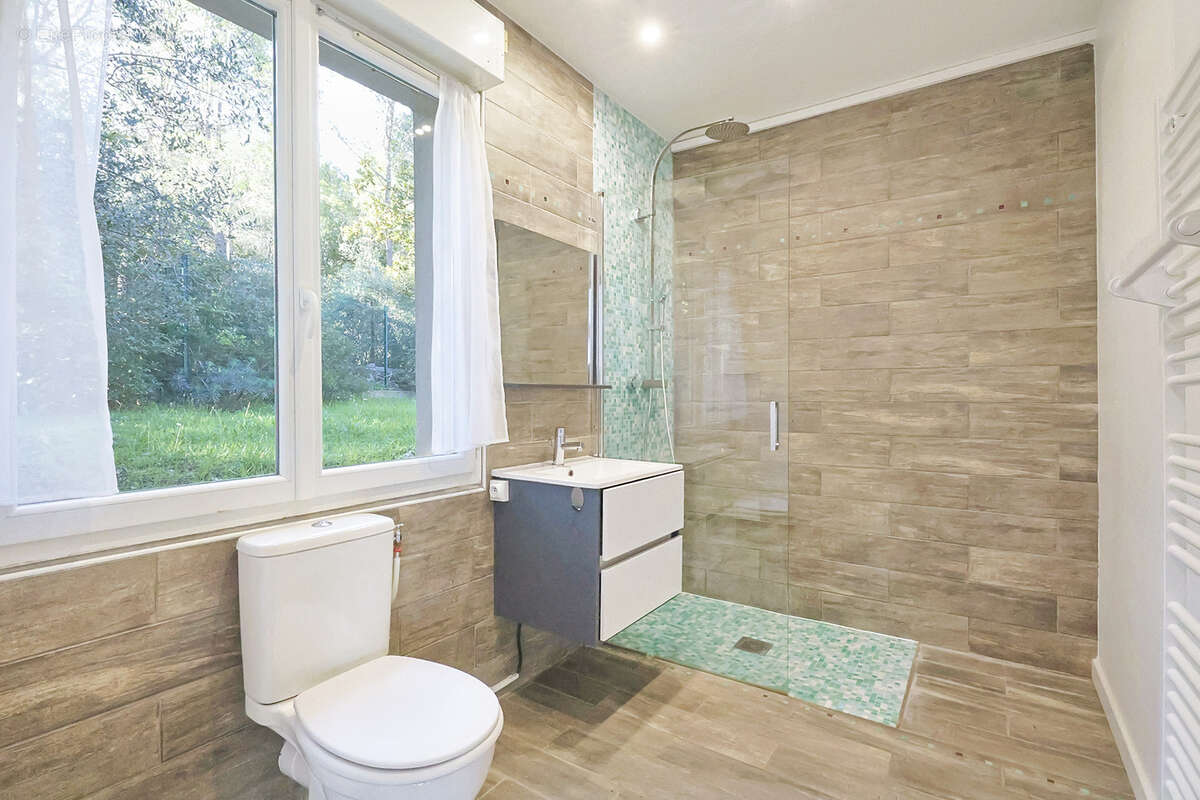 Maison à LA FARLEDE