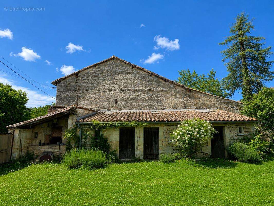 Maison à SAUZE-VAUSSAIS