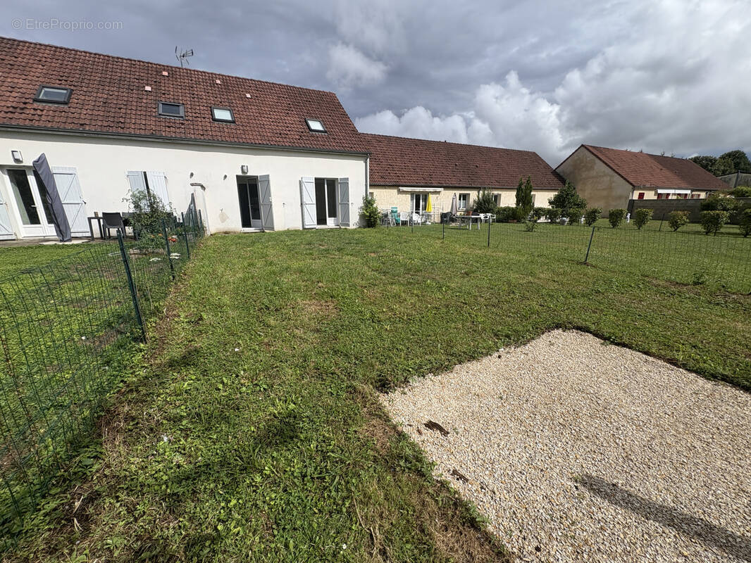 Maison à ROMILLY-SUR-SEINE