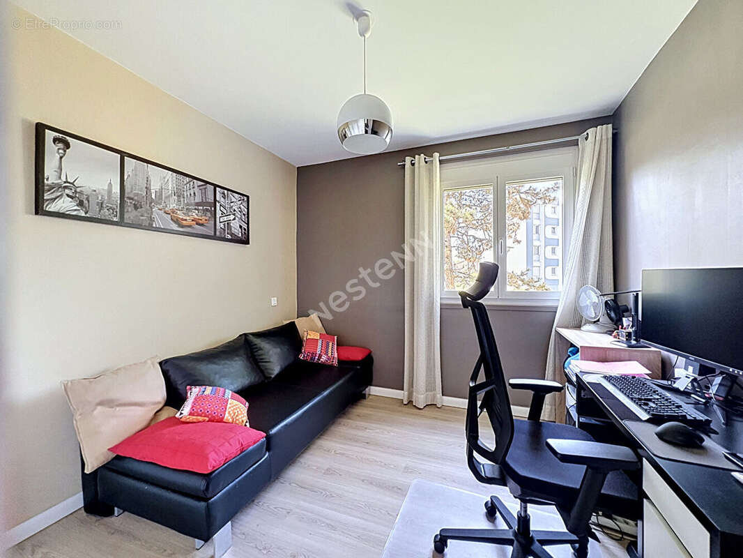 Appartement 3 pièces à vendre à rezé - secteur  8 mai - prevision dpe c  apres  travaux de renovations energetiques payés par le - photo 5