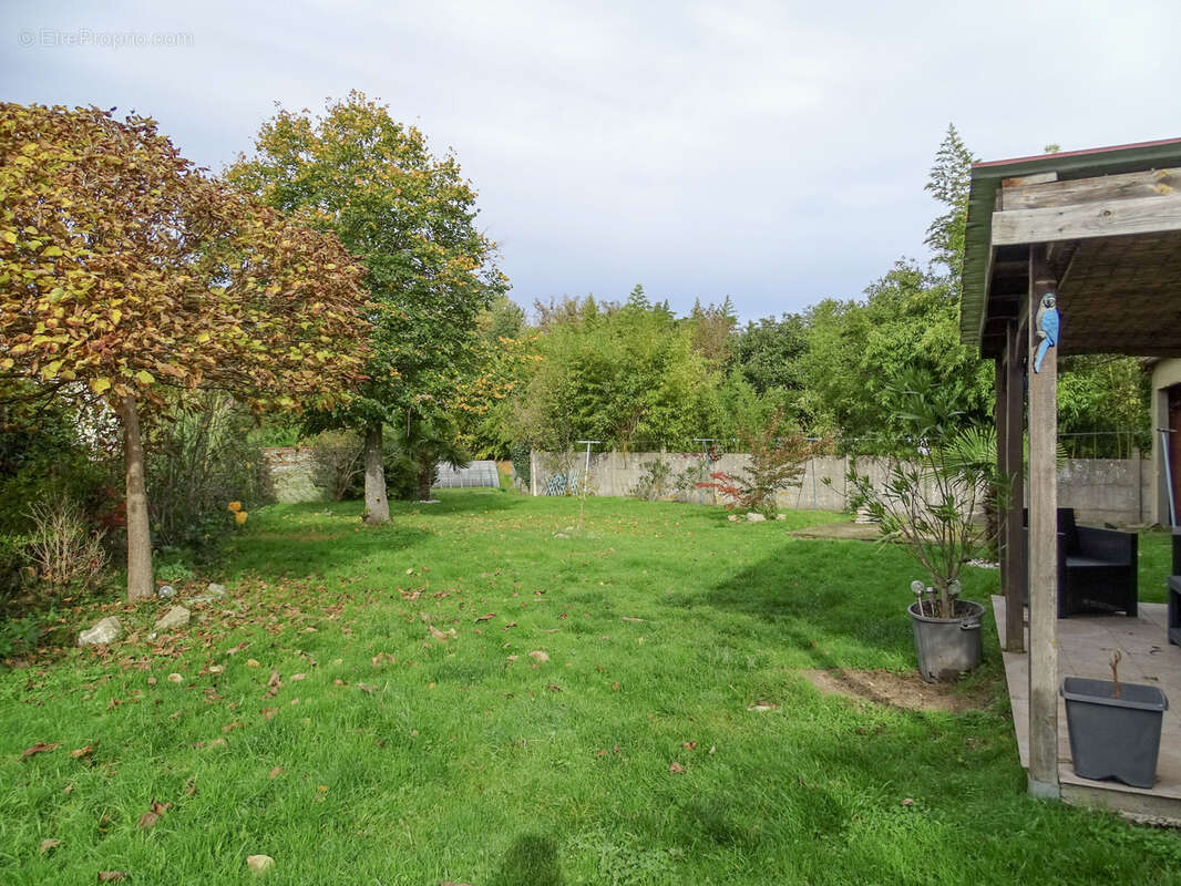 Maison à CHATRES-SUR-CHER