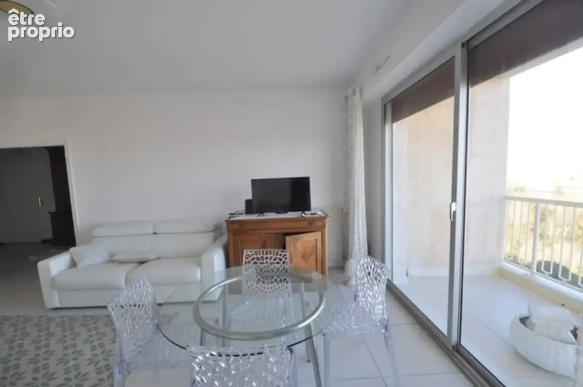 Appartement à vendre 3 pièces ANGERS (49), grand appartement + cave et garage - photo 2
