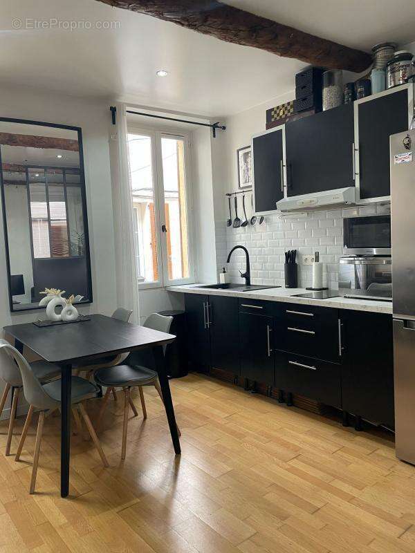 Appartement à VALLAURIS