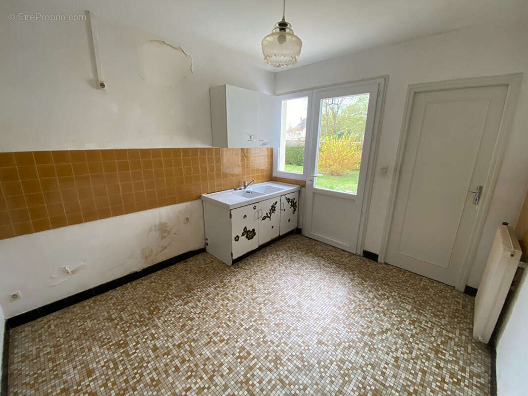 Maison Aubigny Sur Nere 4 pièce(s) 102.97 m2 - photo 4