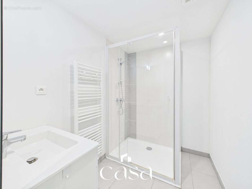 Appartement 64 m² à Caen  - photo 7