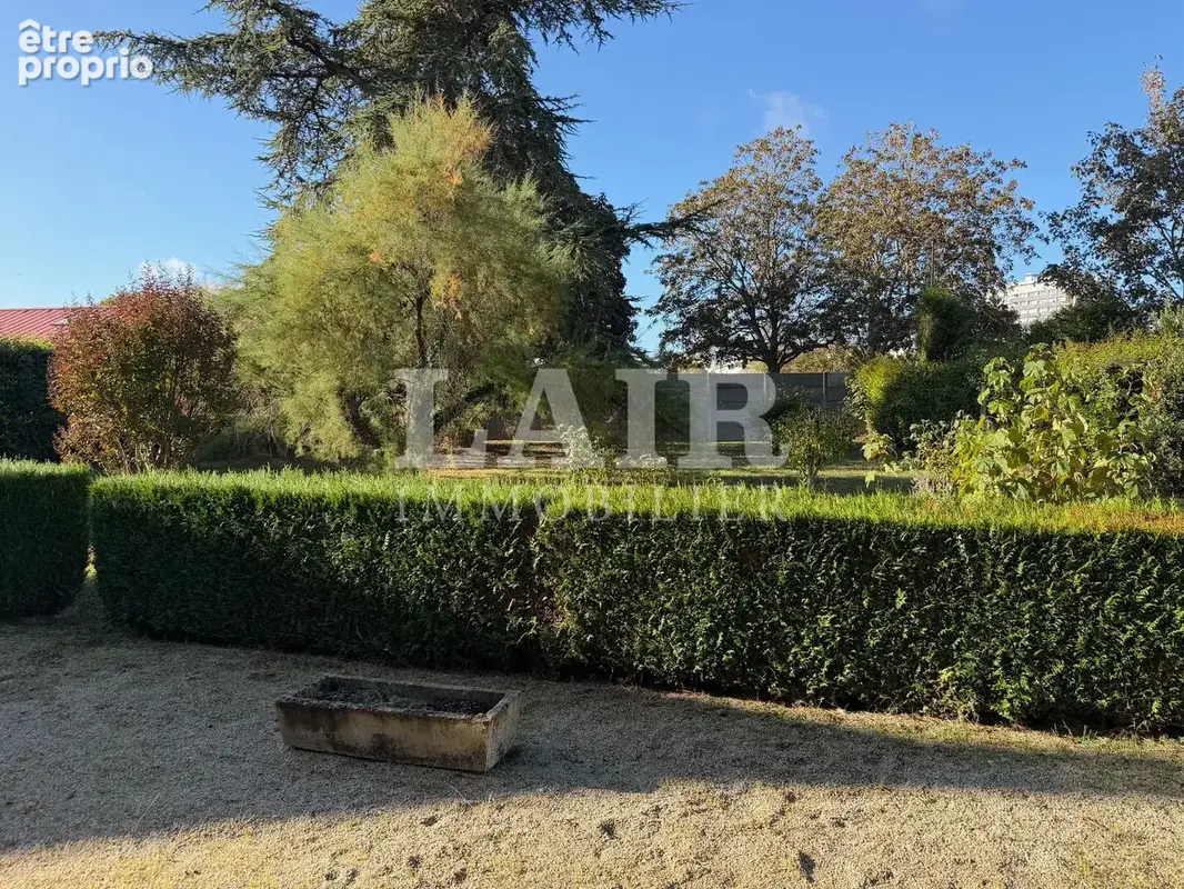 Maison en pierre à Alençon avec grange et jardin - 15742 - photo 10