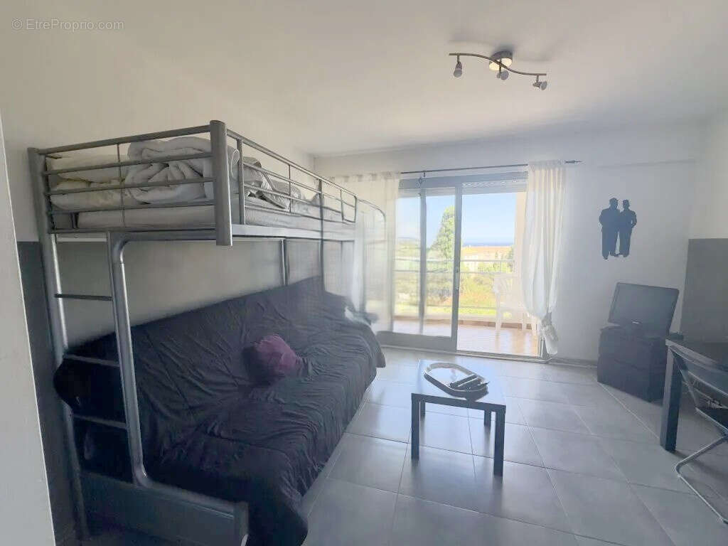 Appartement à L'ILE-ROUSSE