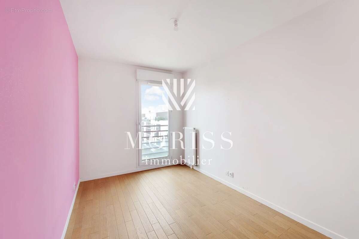 Appartement à GENNEVILLIERS