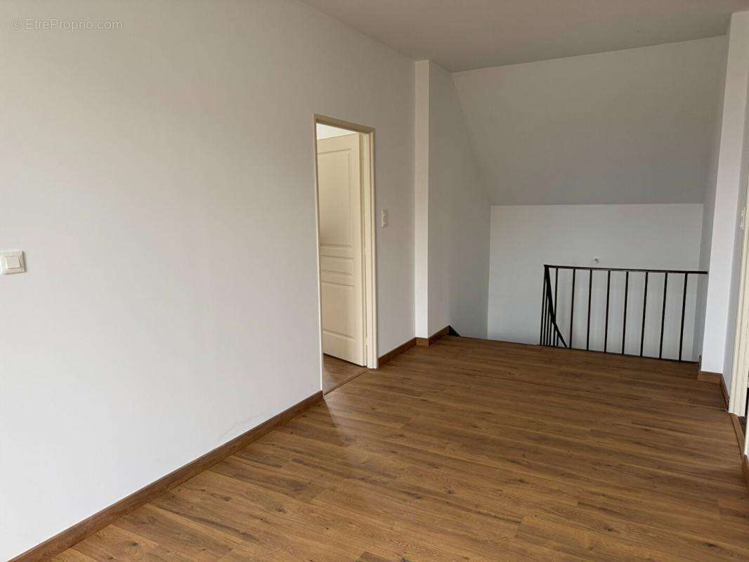 Maison à RAZAC-SUR-L&#039;ISLE