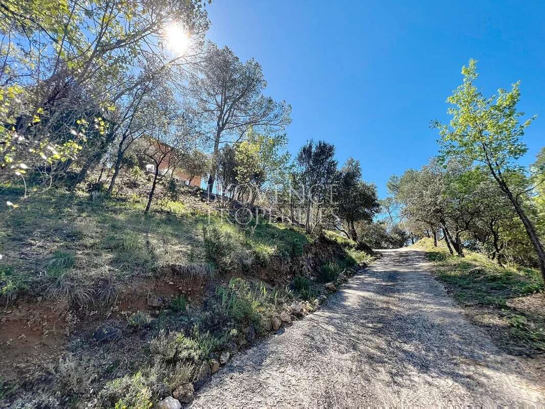 Maison à CHATEAUVERT