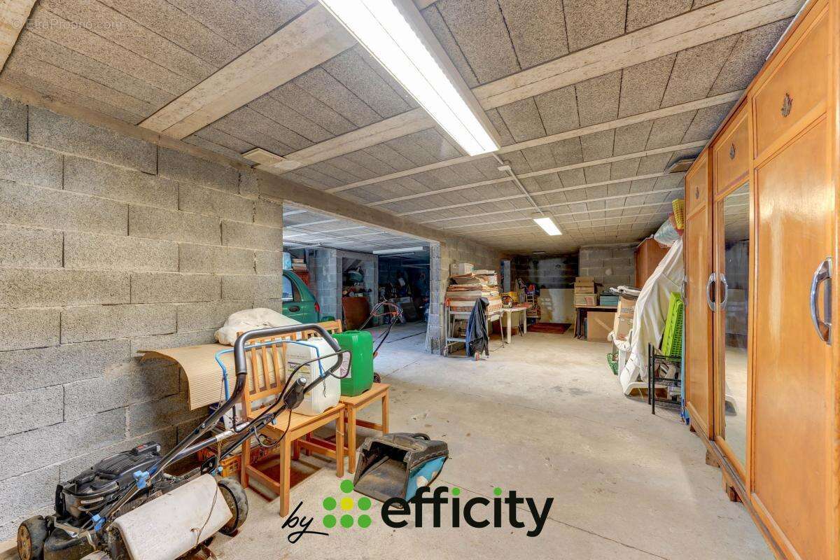 Maison 119 m² à Saint-Priest  - photo 12