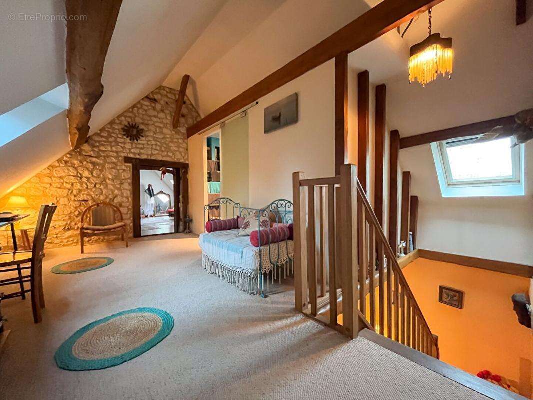 Maison à JEU-MALOCHES