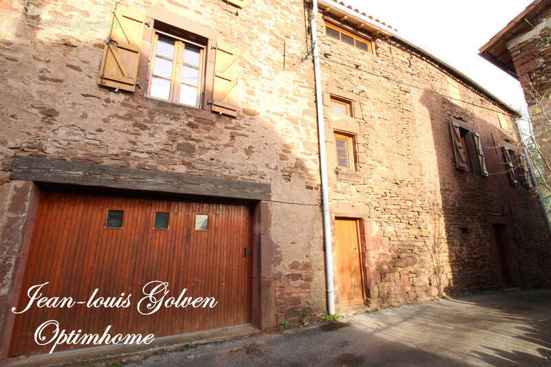 Maison à VABRES-L'ABBAYE