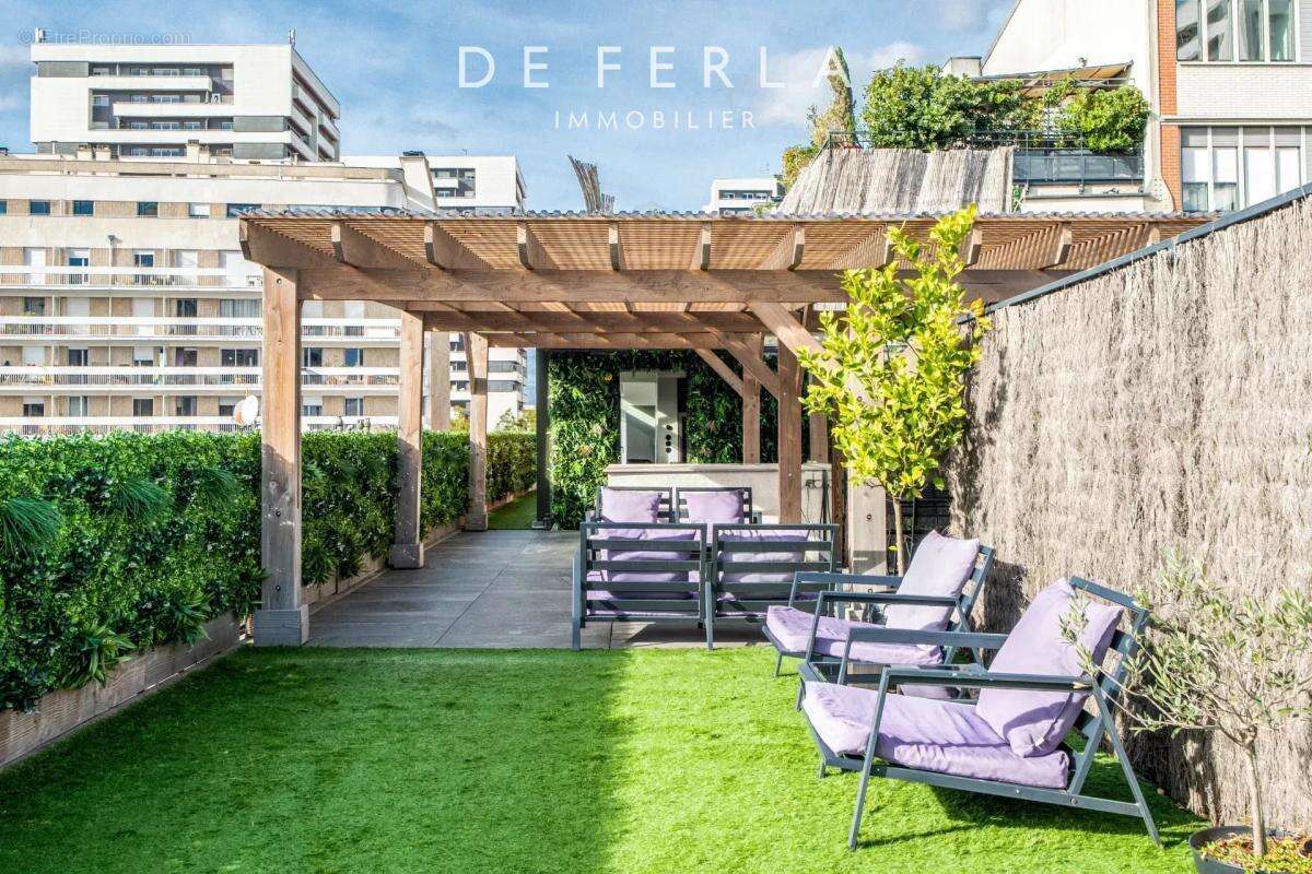 Appartement à PARIS-19E