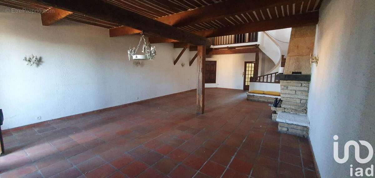 Photo 3 - Appartement à PEYROLLES-EN-PROVENCE