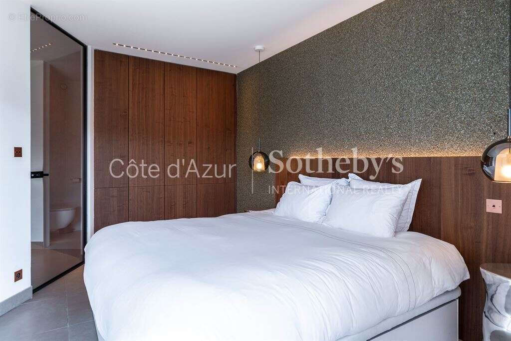 Appartement contemporain de 40 m² avec terrasse, jacuzzi et garage dans une résidence de standing - photo 11