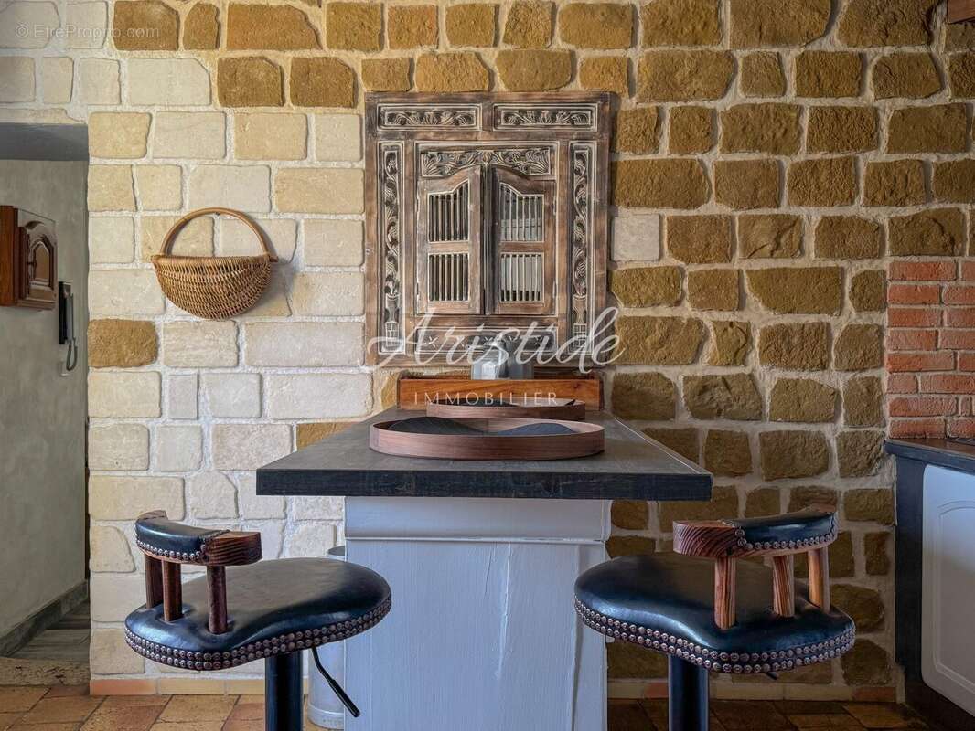 Maison à ARTANNES-SUR-INDRE