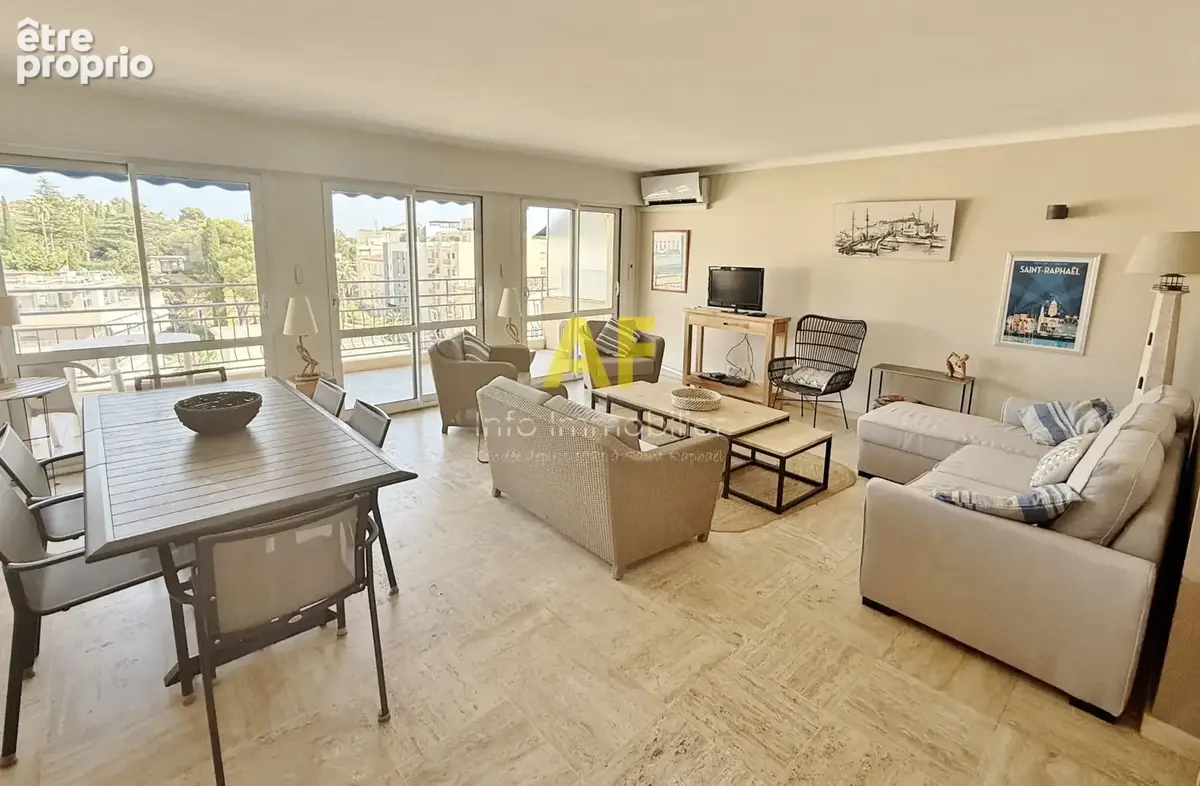 Grand appartement avec terrasse à acheter à Saint-Raphaël - photo 5
