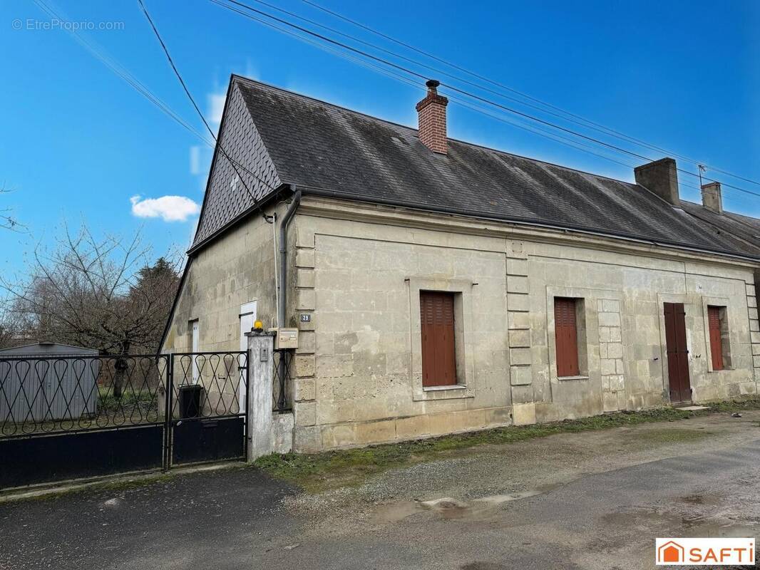 Photo 1 - Maison à NEUILLE-PONT-PIERRE