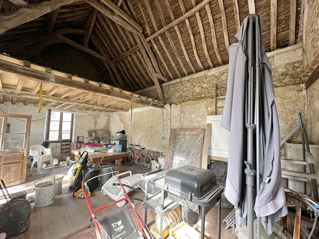 Maison à SAINTE-GENEVIEVE