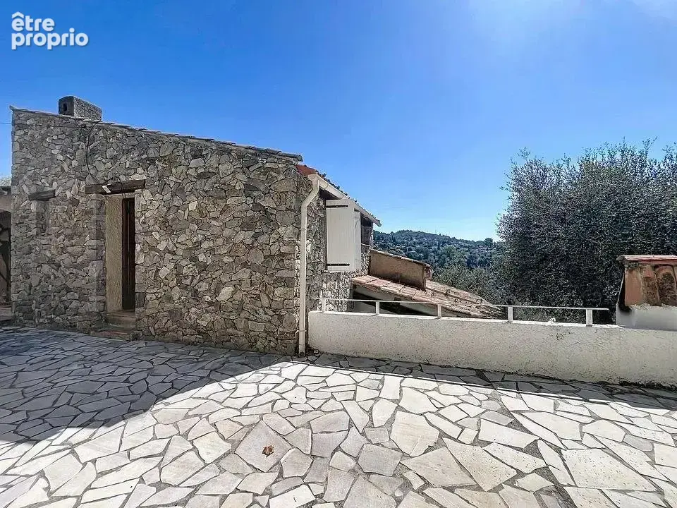 Nice – Villa avec vue mer, piscine et environnement calme - photo 15