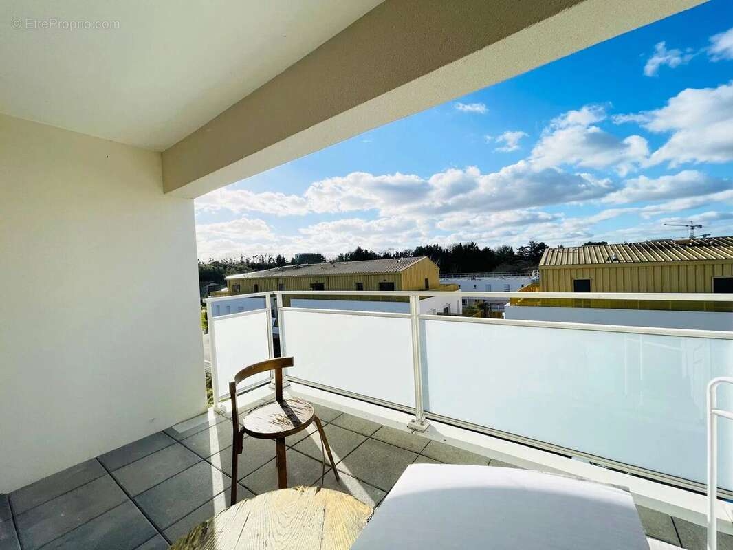 Appartement à VILLENAVE-D'ORNON