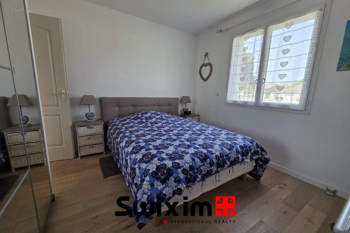 Maison à SAINT-LAURENT-MEDOC