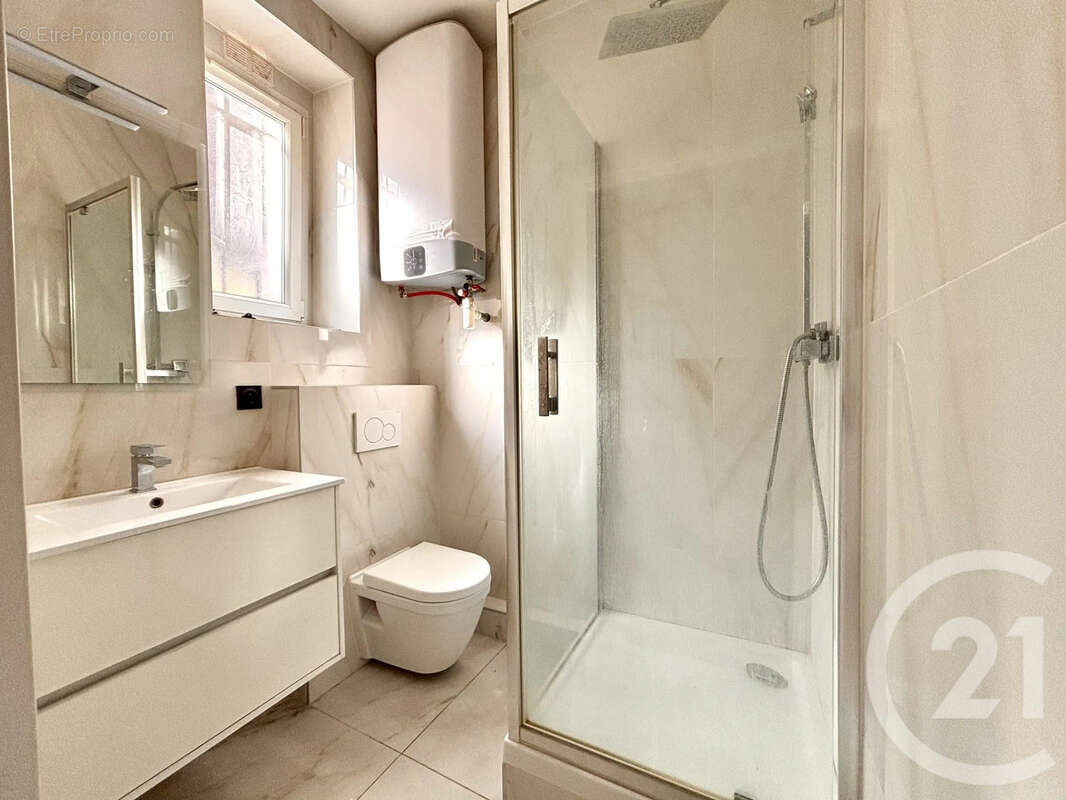 Appartement à CLICHY