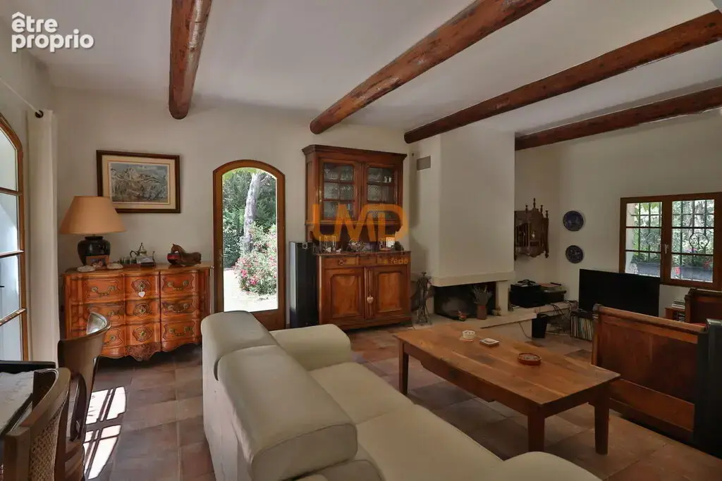 Bastide de charme 4 chambres Terrain 7200m2 Piscine Calme Plein - photo 17