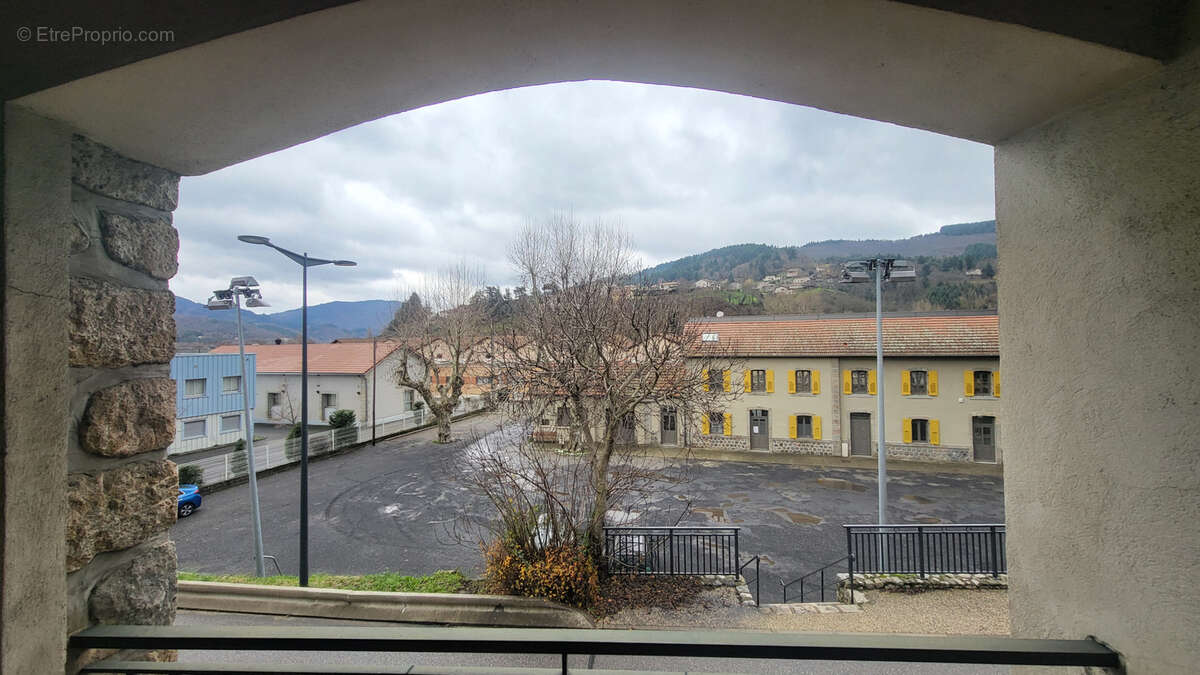 Maison à LE CHEYLARD