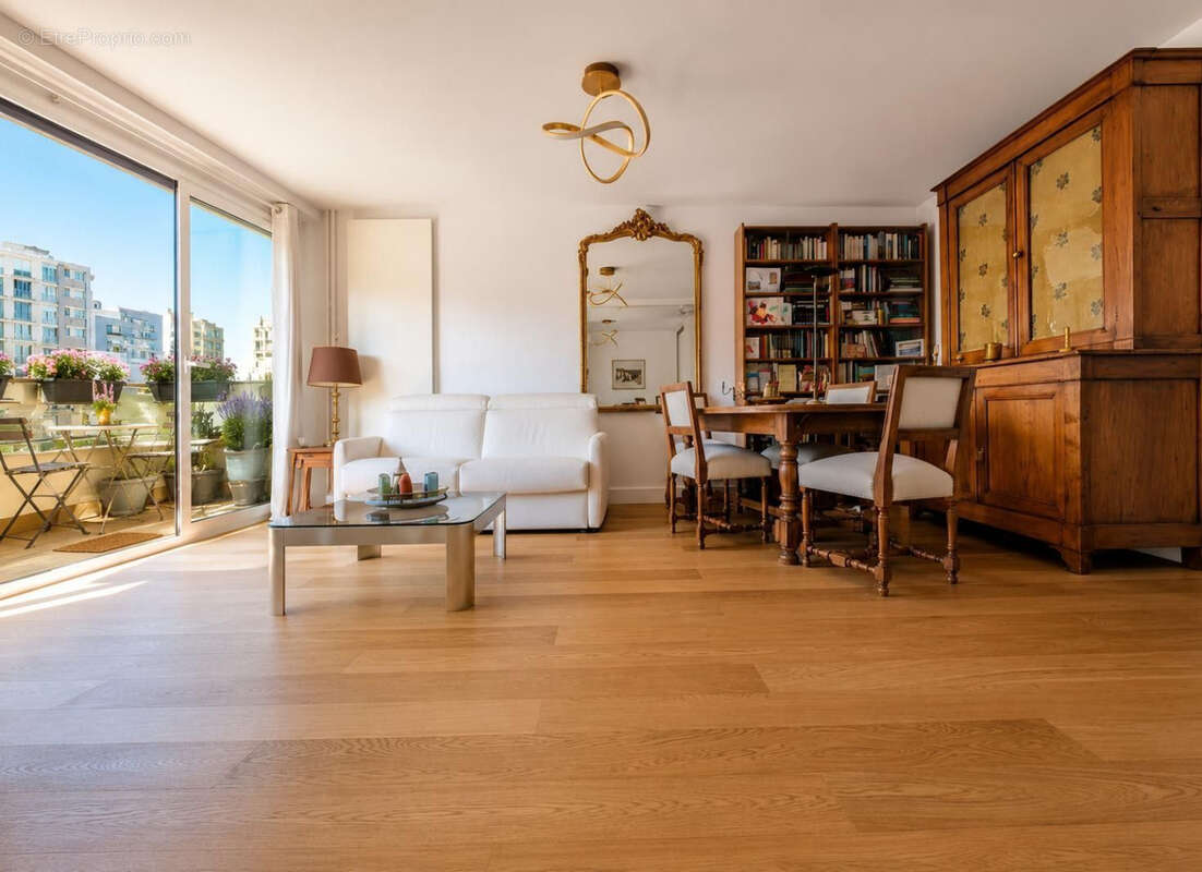 Appartement 73 m² à Paris-20e  - photo 2