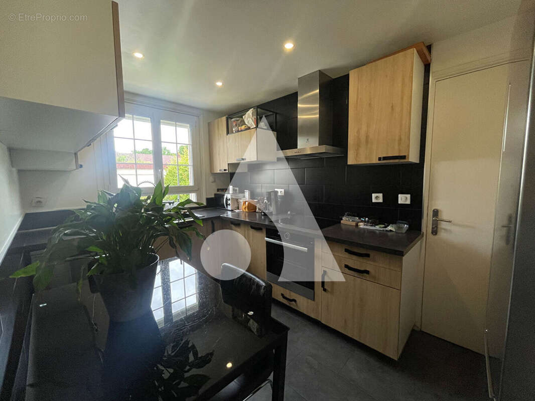 Maison à SUCY-EN-BRIE