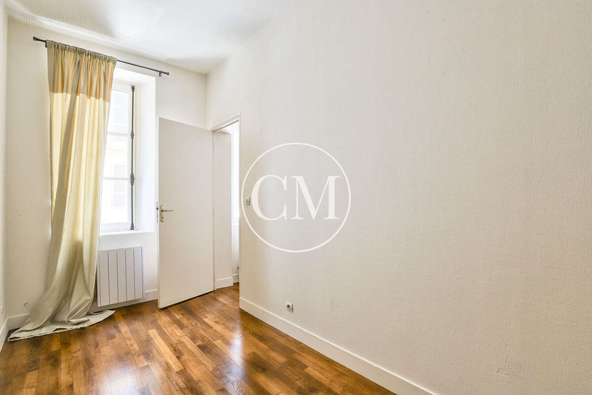 Appartement à VERSAILLES