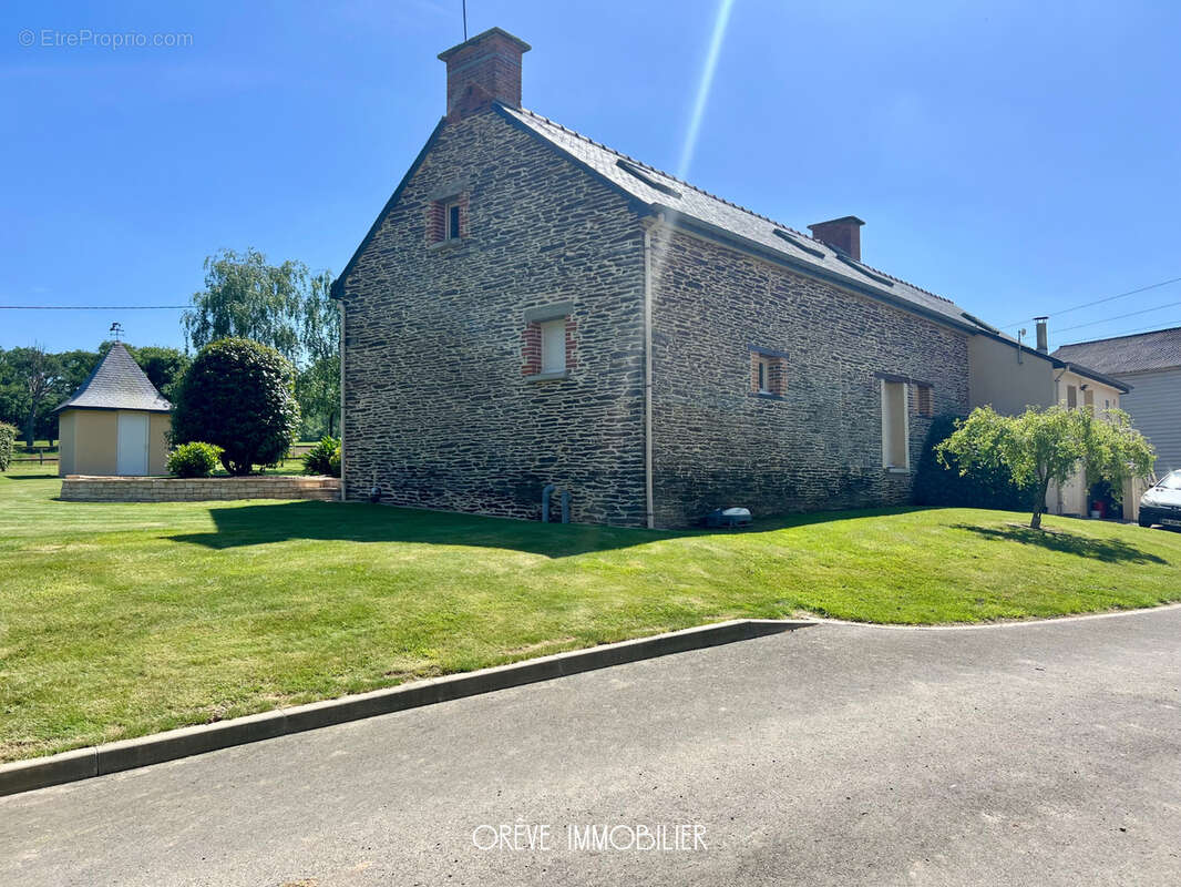 Maison à GUIGNEN
