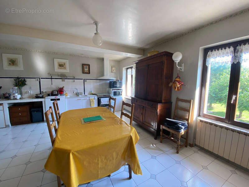 Maison à CHATENOY-LE-ROYAL