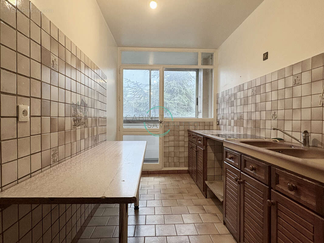 Appartement à MARSEILLE-15E