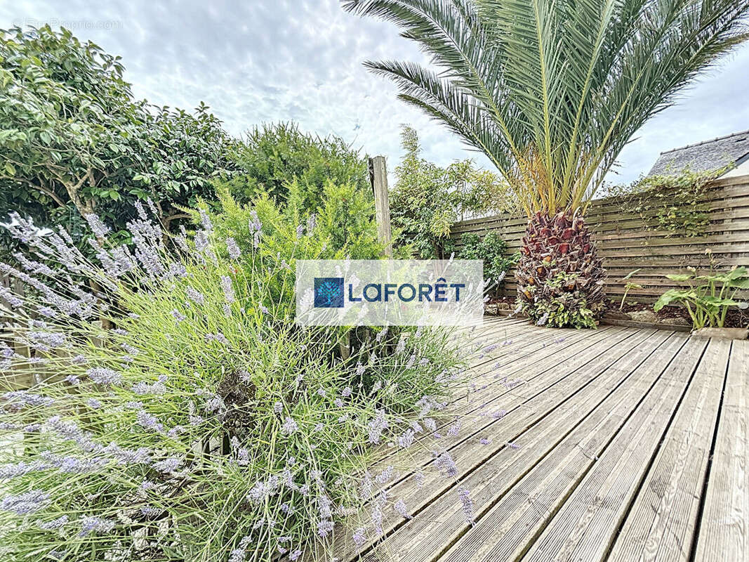 Maison à PLOUGONVELIN