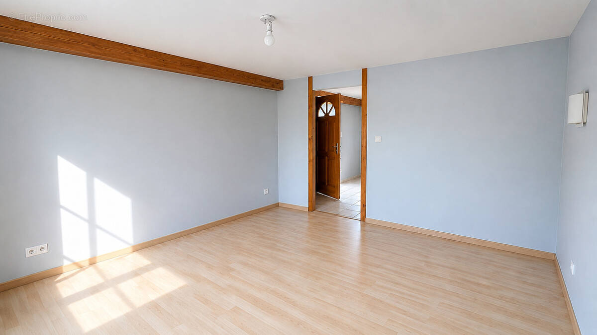 Appartement à MIEUSSY