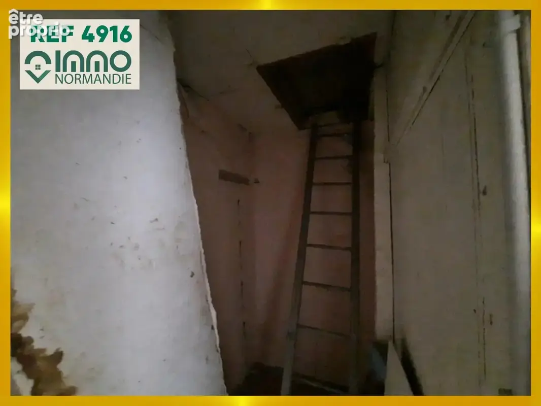 4916 - maison de 1870 - rénovation complète à  prévoir - photo 22