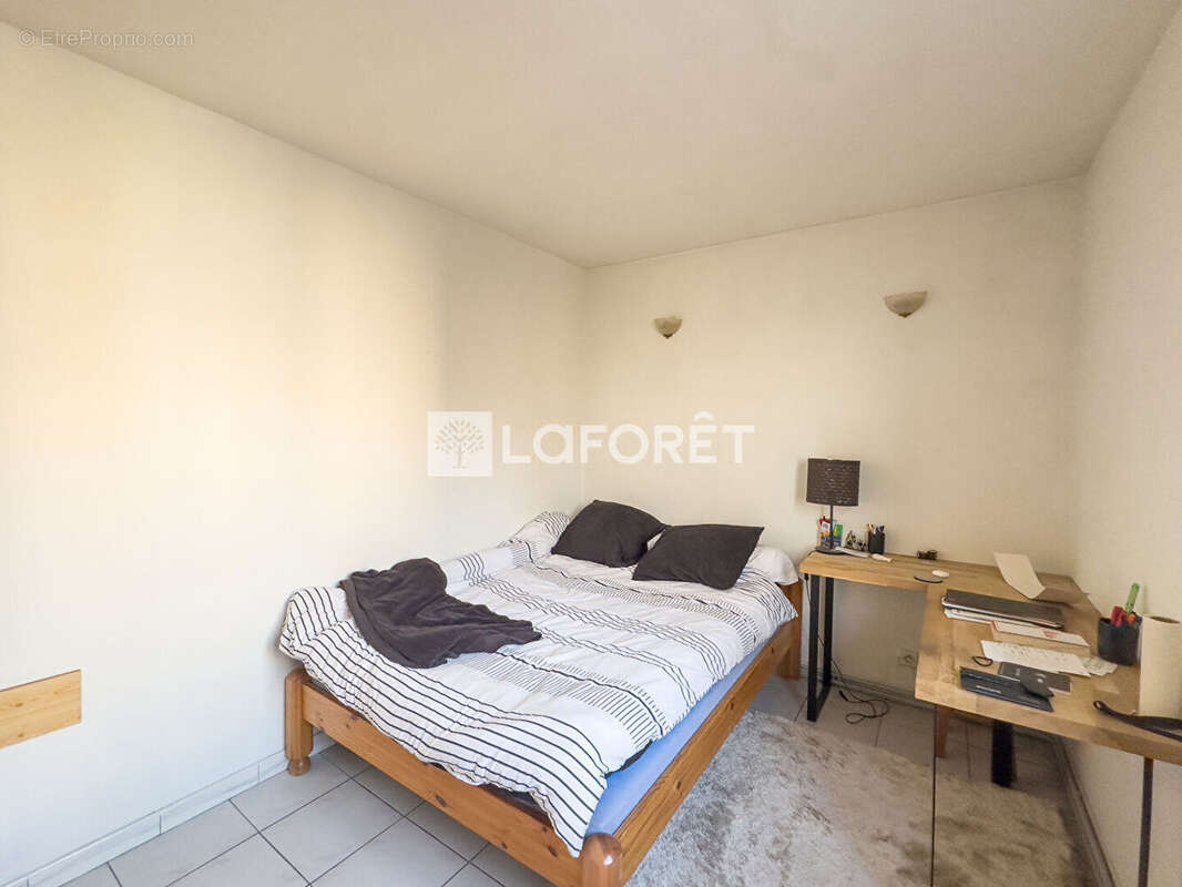 Appartement à SEYSSINET-PARISET