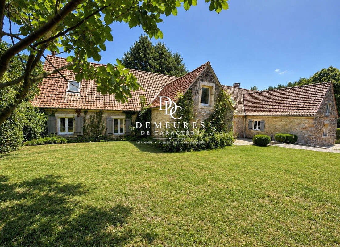 Maison 266 m² à Marquise  - photo 2