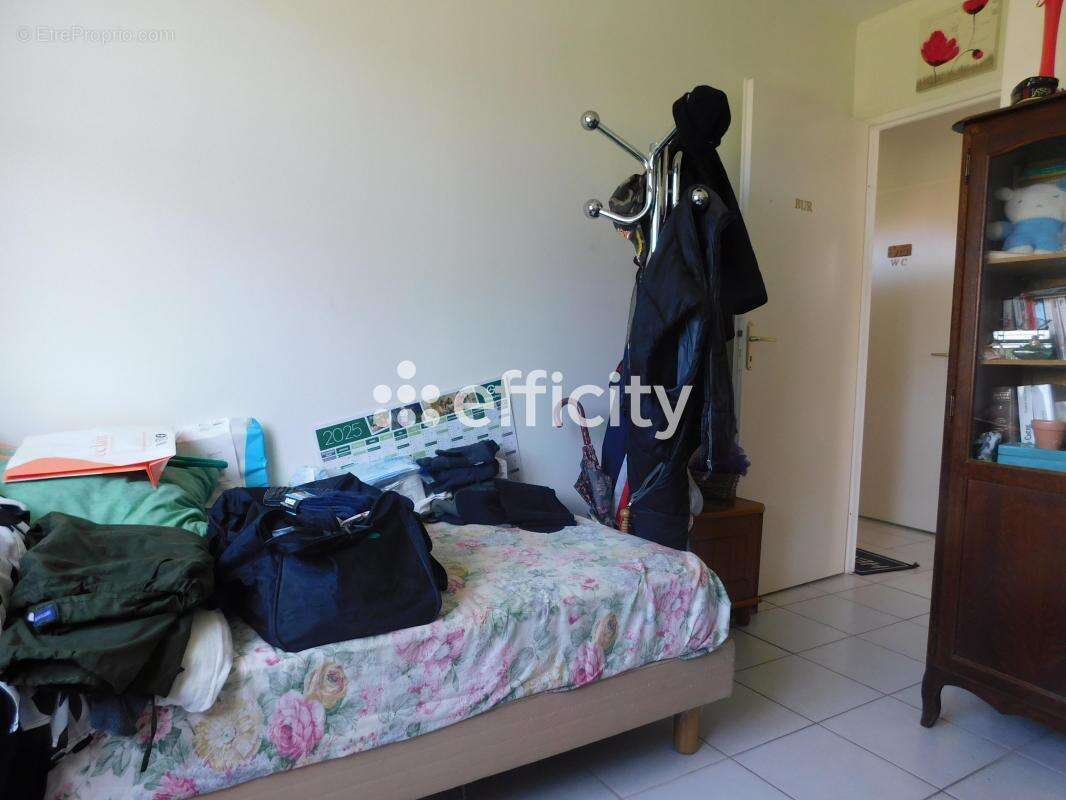 Maison à NEGREPELISSE