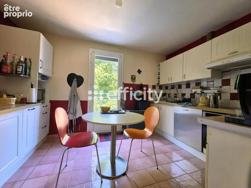 Maison 172 m² à Chancelade  - photo 6