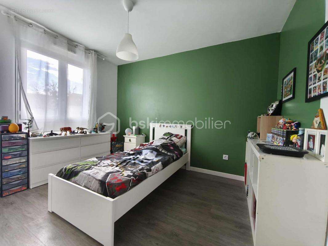 Maison à CONGIS-SUR-THEROUANNE