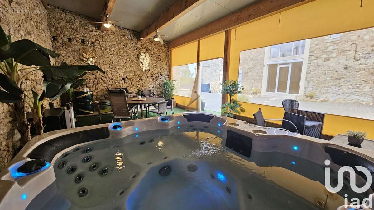 Photo 2 - Maison à ANGLARS-SAINT-FELIX