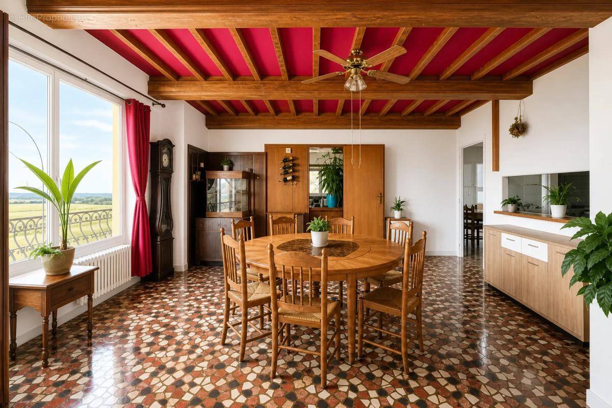 Maison à SAINT-HEAND