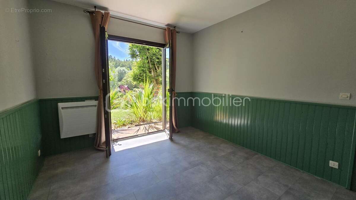 Maison de Charme avec un Fort Potentiel à Catenay !!! - photo 16