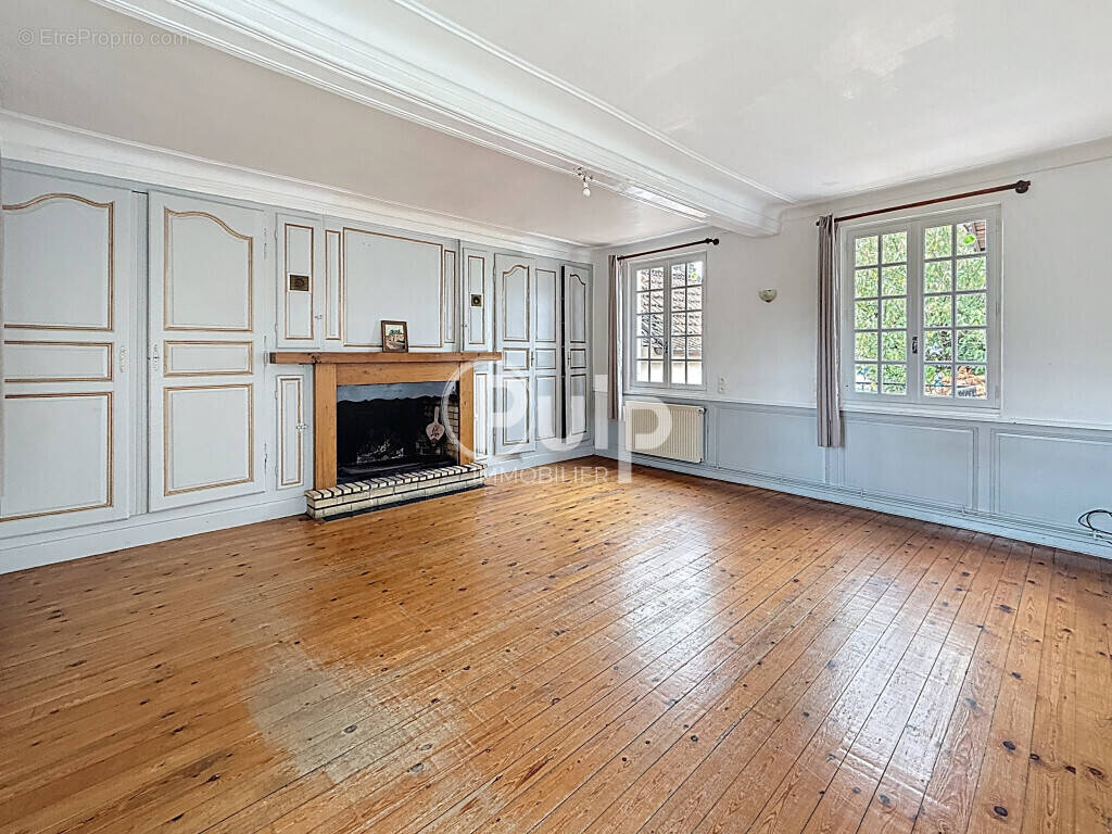 Maison à AUCHY-LES-HESDIN