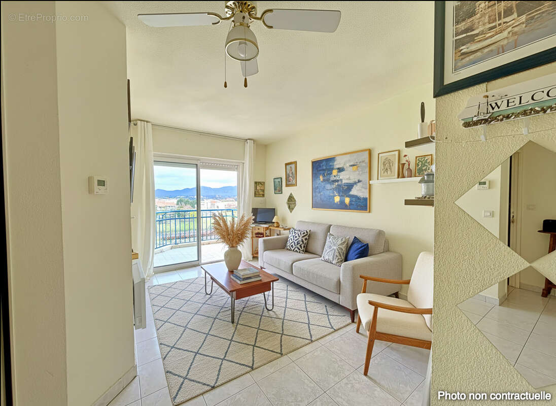 Appartement à FREJUS