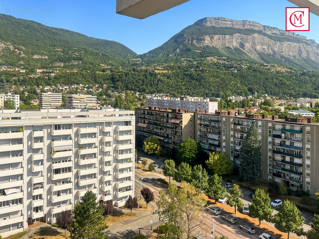 T3 MEYLAN dèrnier étage - photo 3